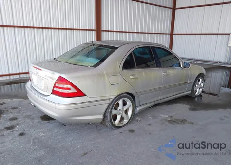 2005 Mercedes-Benz C 230 Kompressor Sport from USA, damaged, VIN WDBRF40J85F667729